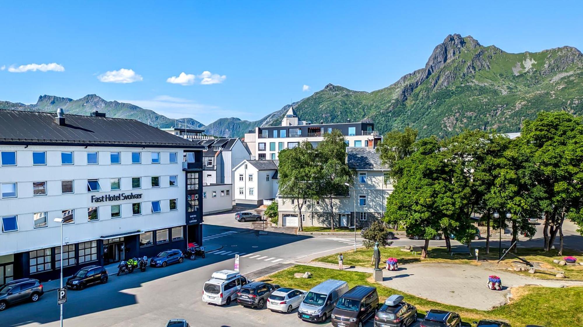 Fast Hotel スヴォルヴァール エクステリア 写真